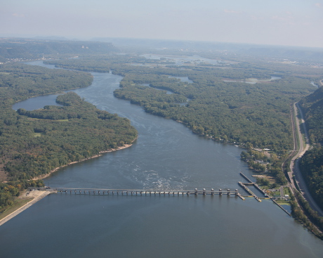 Mississippi River Lock and Dam 5
