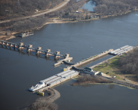 Mississippi River Lock and Dam 5a