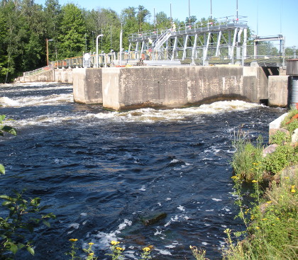 Pokegama Lake Dam